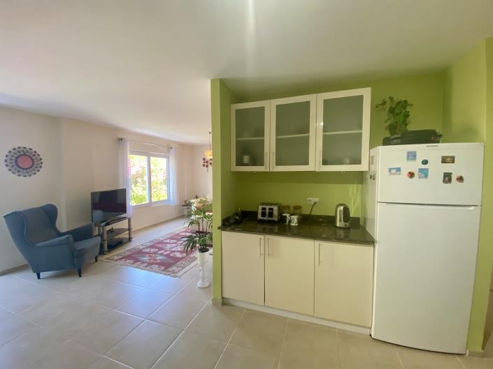 Image No.9-3 Bed Duplex for sale