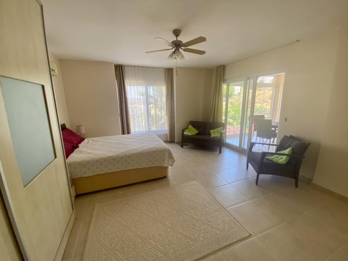 Image No.20-3 Bed Duplex for sale