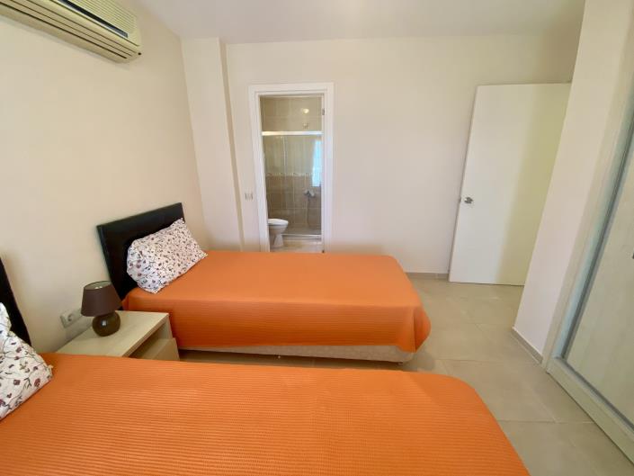 Image No.29-3 Bed Duplex for sale