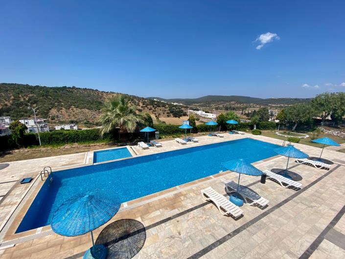 Image No.36-3 Bed Duplex for sale
