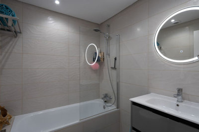 13-5fd73dea700db77384c091ca9818b1a9