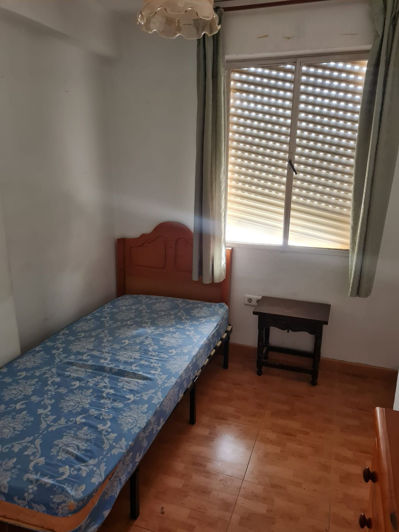 Image No.11-3 Bed Property for sale