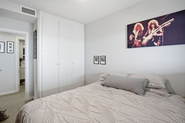 Image No.18-2 Bed Property for sale