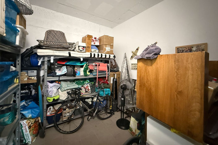Image No.24-2 Bed Property for sale