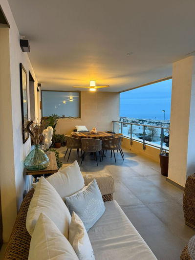 Image No.27-2 Bed Property for sale