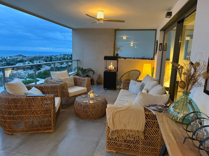 Image No.30-2 Bed Property for sale