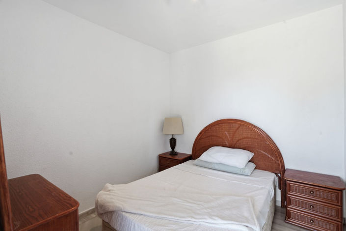 Image No.34-6 Bed Property for sale
