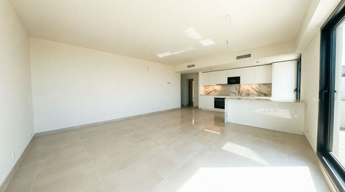 Image No.11-3 Bed Property for sale