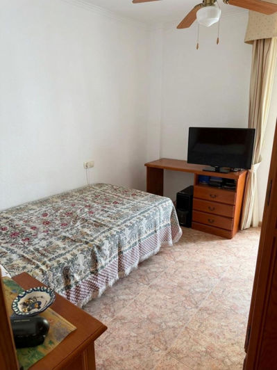 Image No.17-5 Bed Property for sale