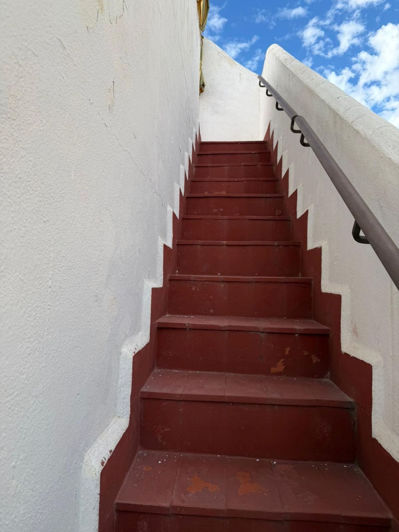 Image No.28-5 Bed Property for sale