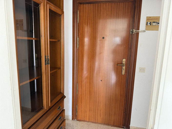Image No.18-3 Bed Property for sale