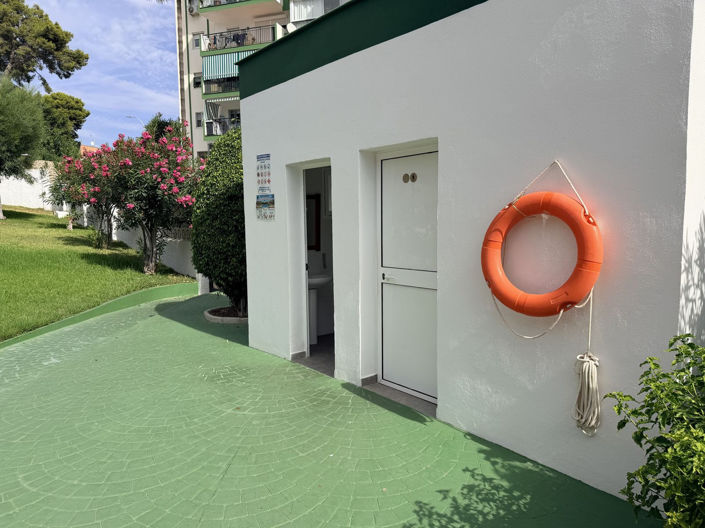 Image No.20-3 Bed Property for sale