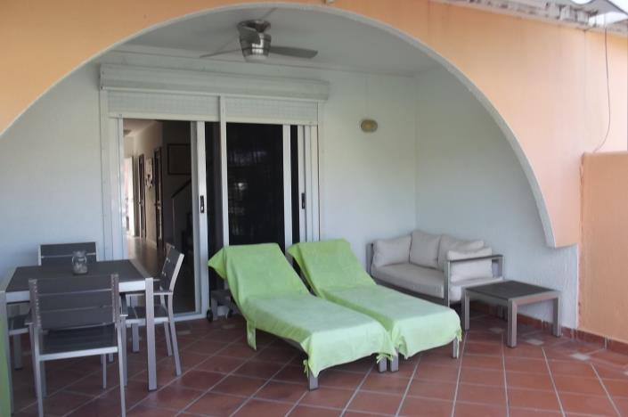 Image No.4-Maison de ville de 2 chambres à vendre à Jolly Harbour