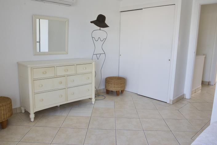 Image No.12-2 Bed Villa for sale