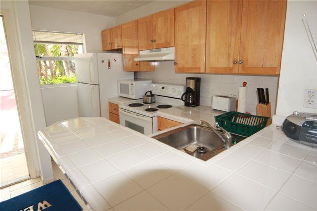 Image No.3-Maison de ville de 2 chambres à vendre à Jolly Harbour