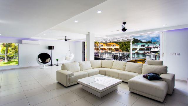 Image No.1-3 Bed Villa for sale