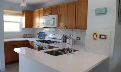 villa-409b-kitchen