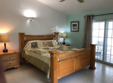 cool-breeze-bedroom-3