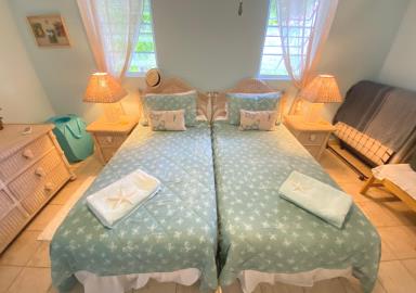 villa-229g-guest-bedroom