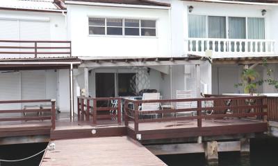 2-223d-view-of-back-2