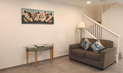 12-226d-living-room-3