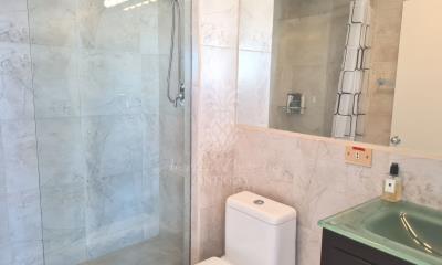403h-master-bedroom-ensuite-2