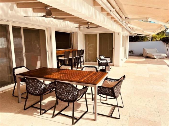 Image No.27-5 Bed Villa / Detached for sale