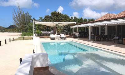Caribbean-blue-pool-20-1