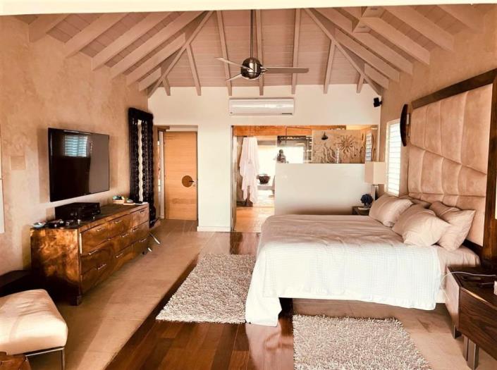 Image No.16-5 Bed Villa / Detached for sale