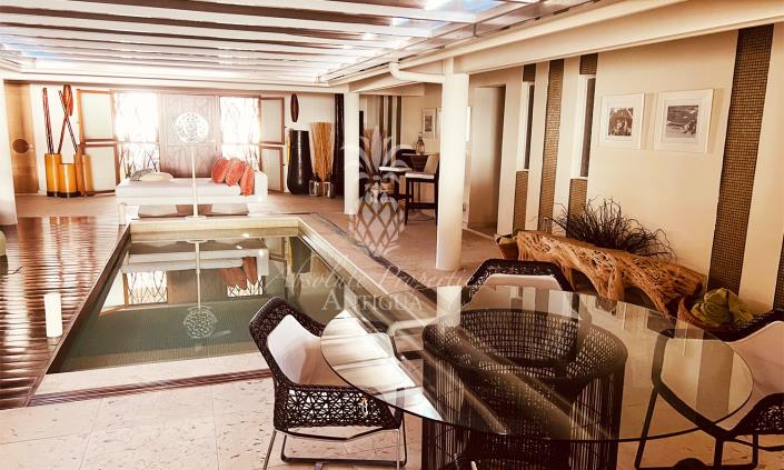 Image No.35-5 Bed Villa / Detached for sale