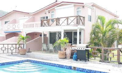 villa-416a-patio-and-pool