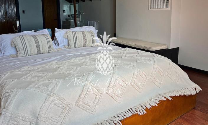 Image No.8-3 Bed Townhouse for sale