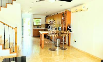 Villa-250c-Kitchen-View3