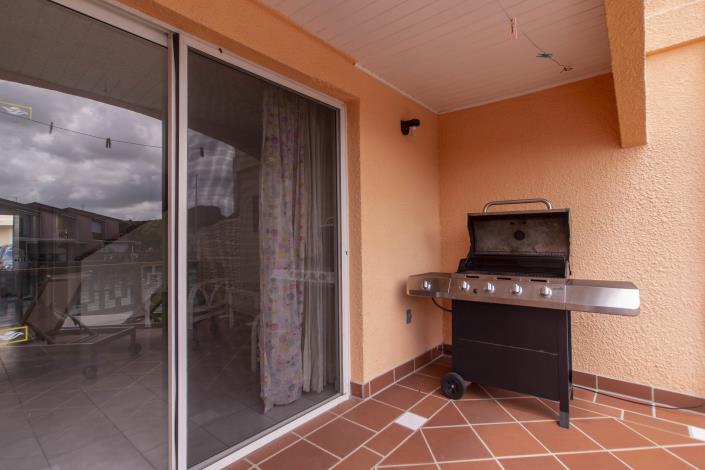 Image No.5-2 Bed Townhouse for sale