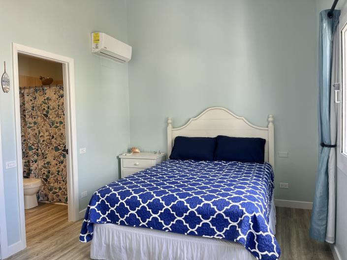 Image No.9-2 Bed Townhouse for sale