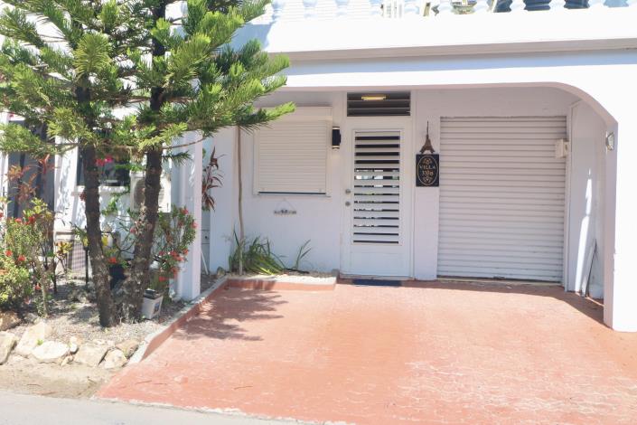 Image No.2-2 Bed Townhouse for sale
