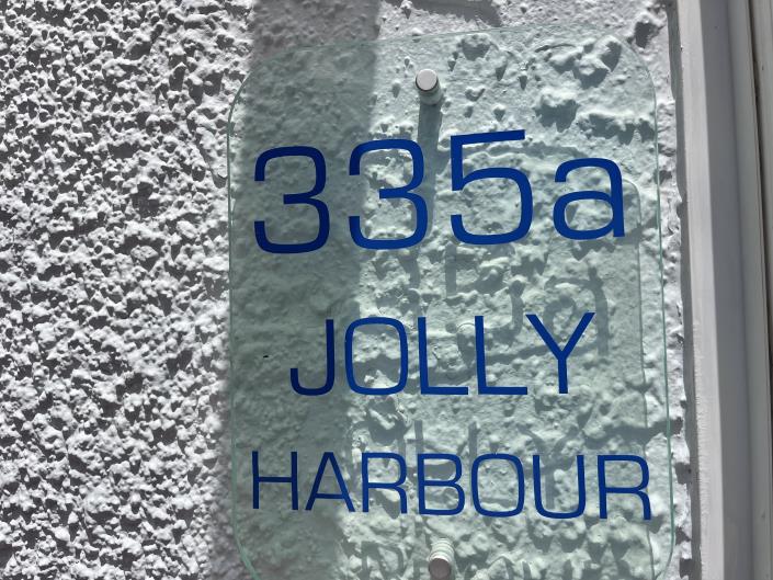 Image No.8-2 Bed Townhouse for sale
