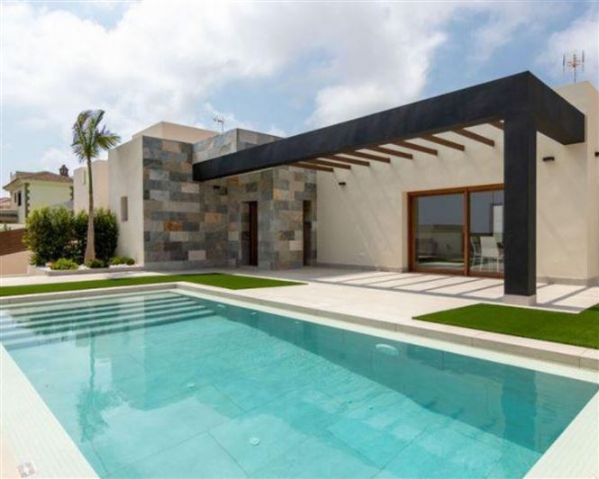 Image No.1-Villa de 3 chambres à vendre à Torrevieja
