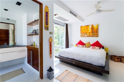 2bedrooms-penthouse-condo-kamala02
