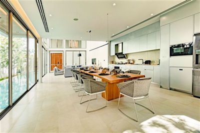 kitchen-and-dining-1