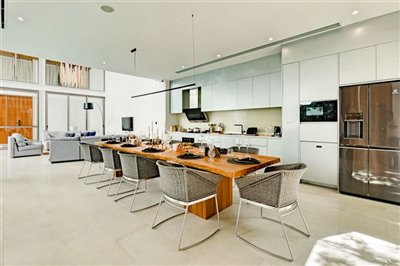 kitchen-and-dining-2