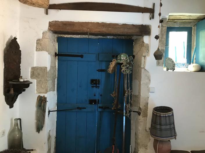 Image No.2-4 Bed House for sale