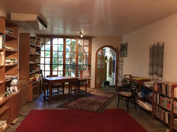 Image No.9-4 Bed House for sale