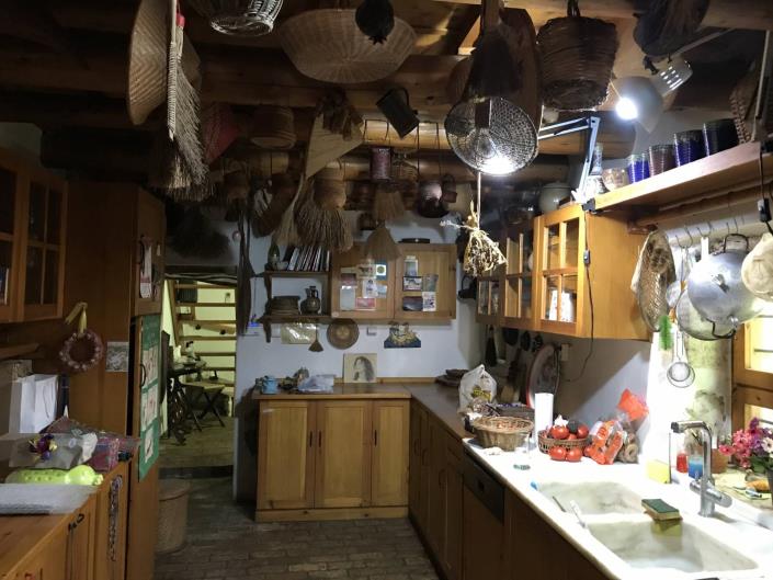 Image No.15-4 Bed House for sale