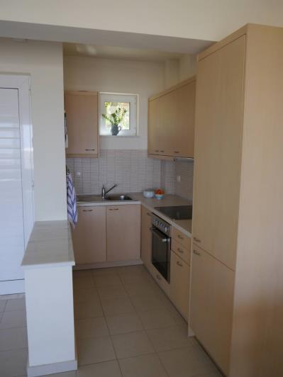 Image No.8-2 Bed House for sale