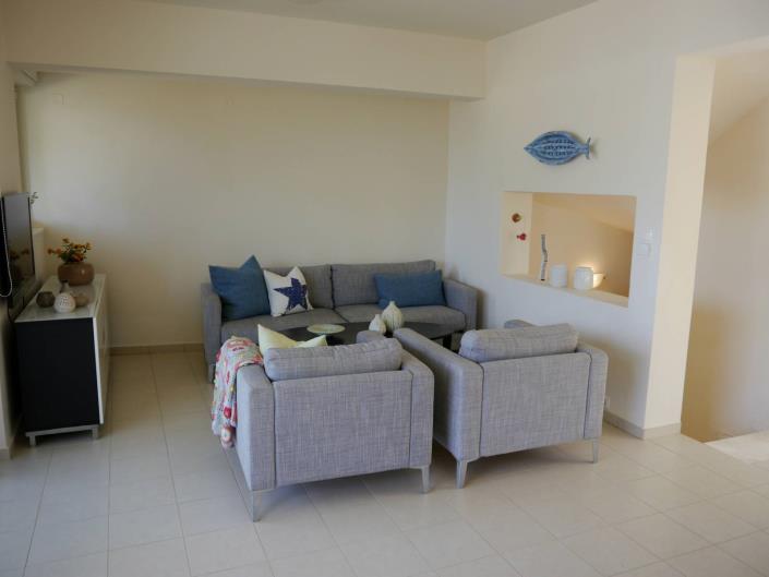 Image No.9-2 Bed House for sale