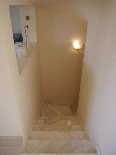 Image No.13-2 Bed House for sale