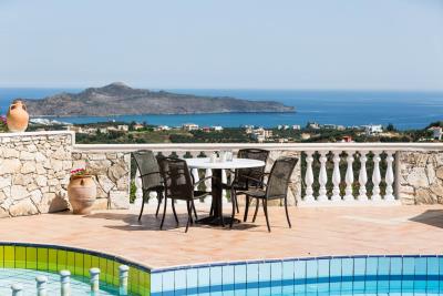 Villa de 5 chambres à vendre à Pano Stalos