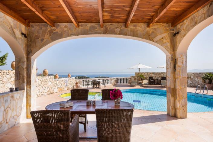 Image No.20-Villa de 5 chambres à vendre à Pano Stalos