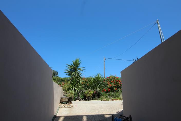 Image No.25-2 Bed Villa for sale